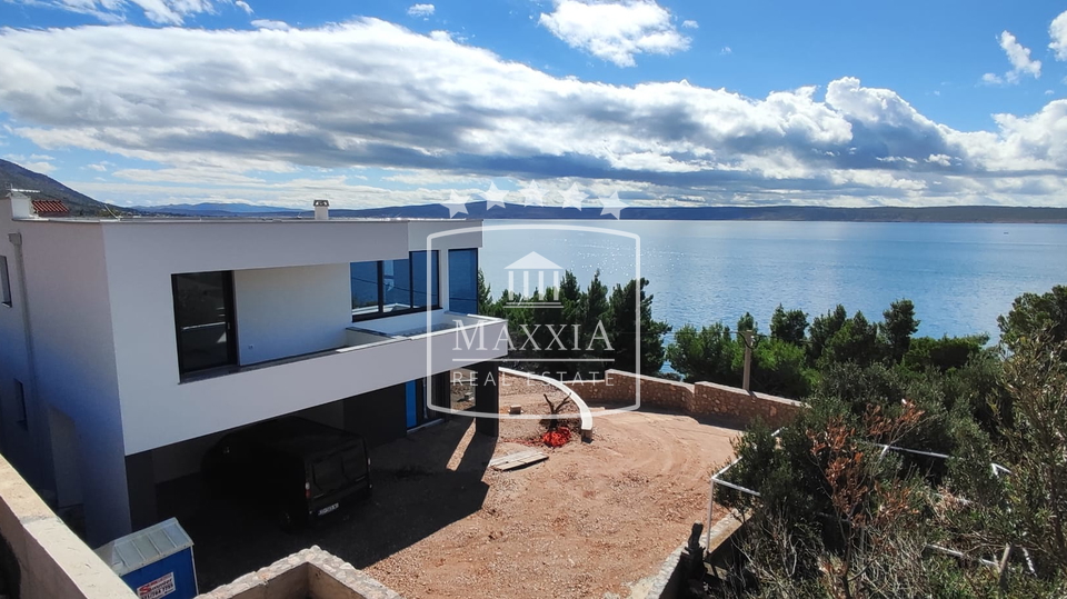 Starigrad Paklenica - Luxusvilla mit Swimmingpool, Meerblick! 780000€